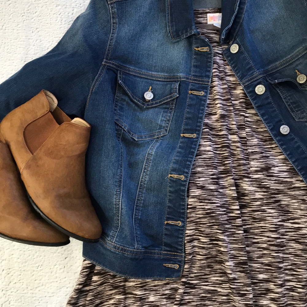 Carly XL Lularoe